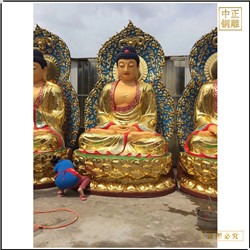 大型释迦牟尼佛雕像